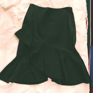 Gorgeous Valentino Skirt